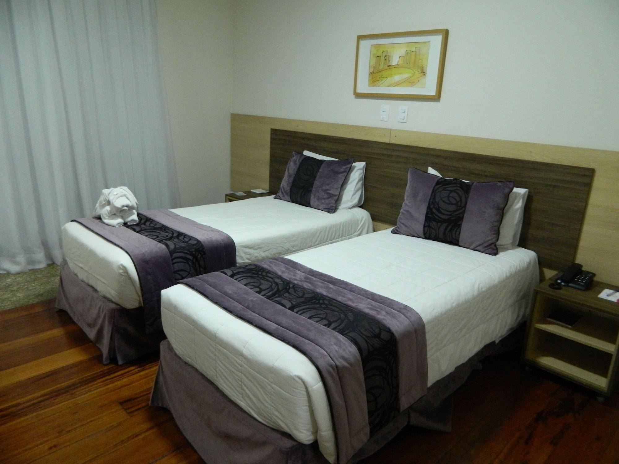 Colonial Plaza Hotel Pindamonhangaba Exterior photo